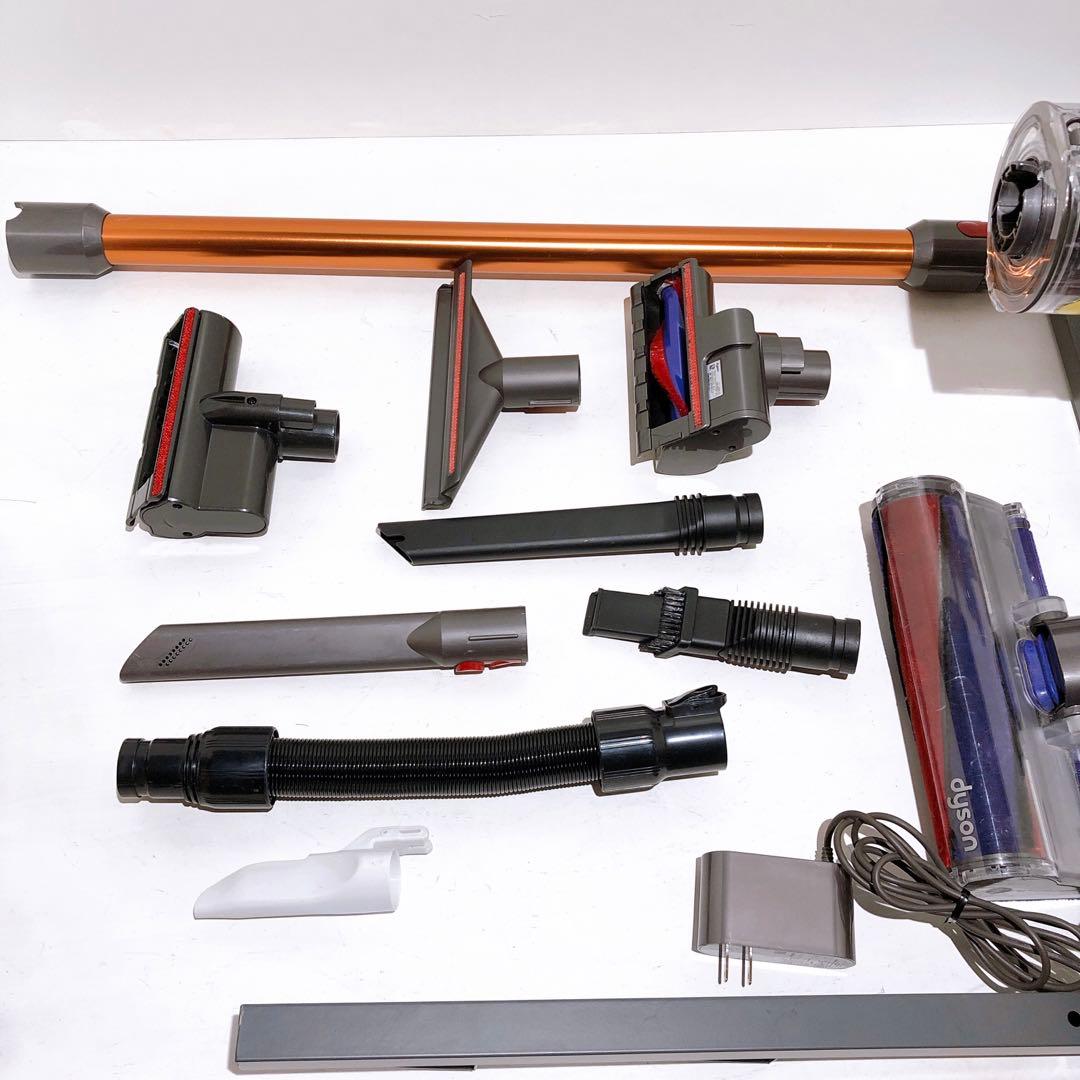 ☆Dyson SV12 スティッククリーナー 掃除機 スタンド おまけ付