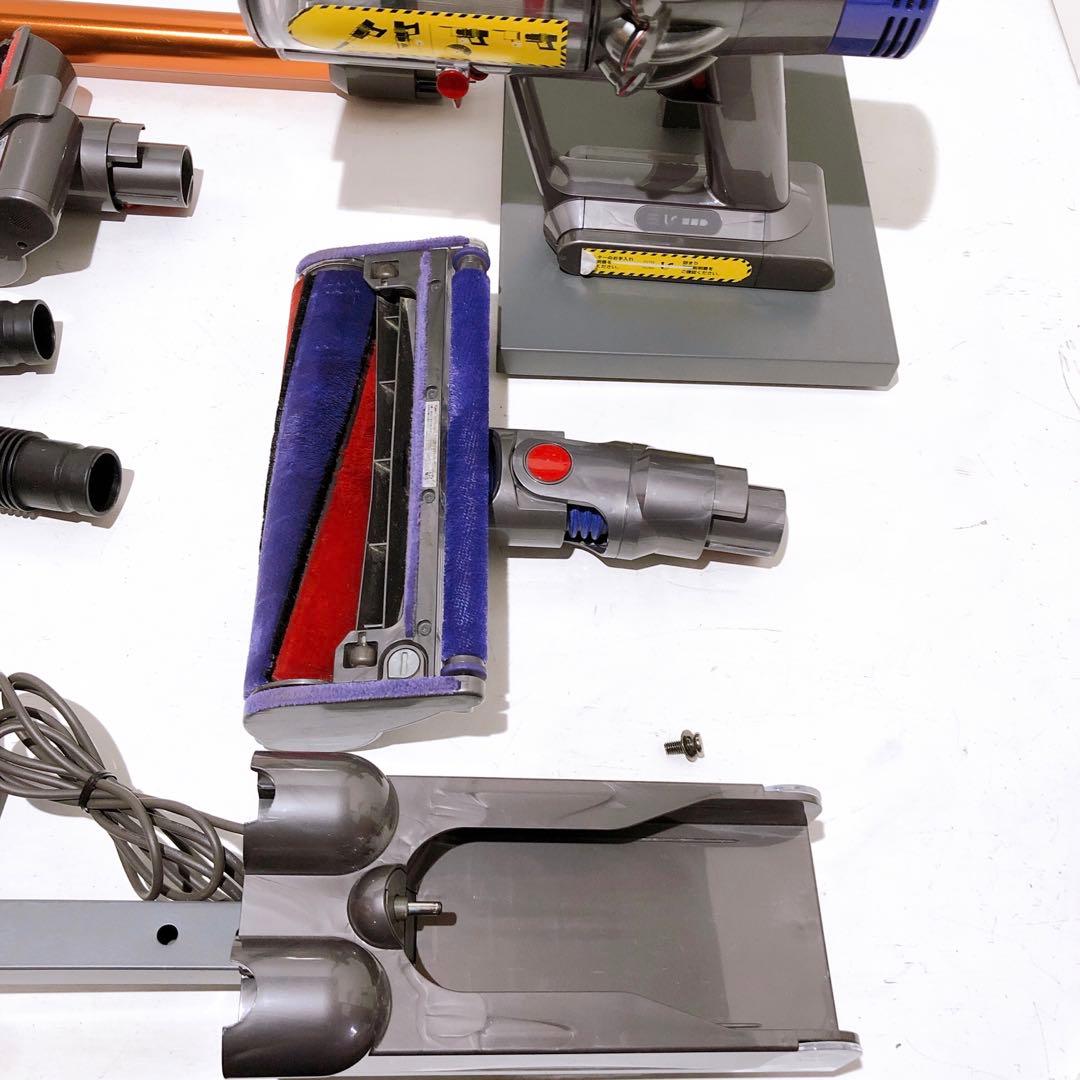 ☆Dyson SV12 スティッククリーナー 掃除機 スタンド おまけ付