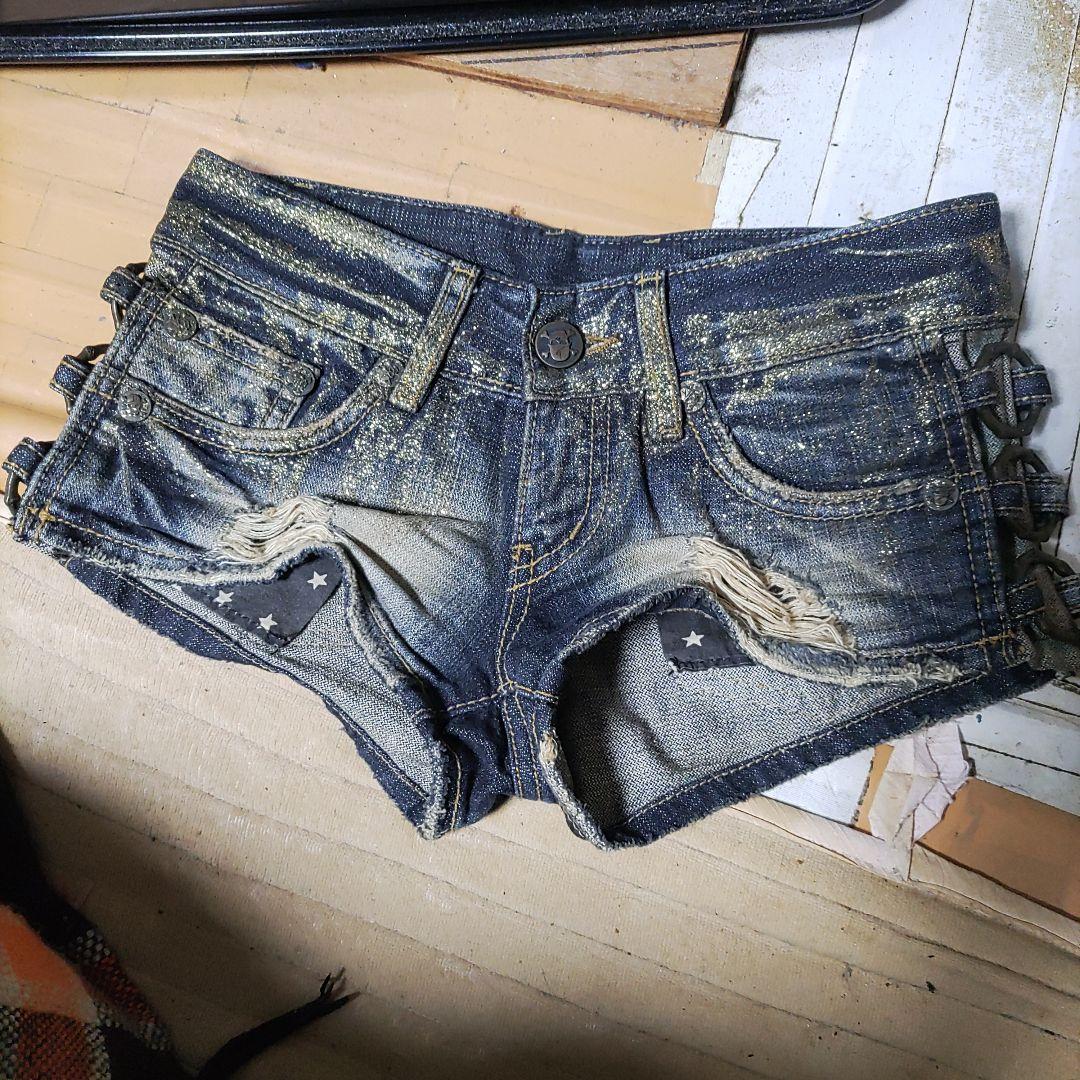 ダメージ加工 ダークブルー ショートパンツ23イン