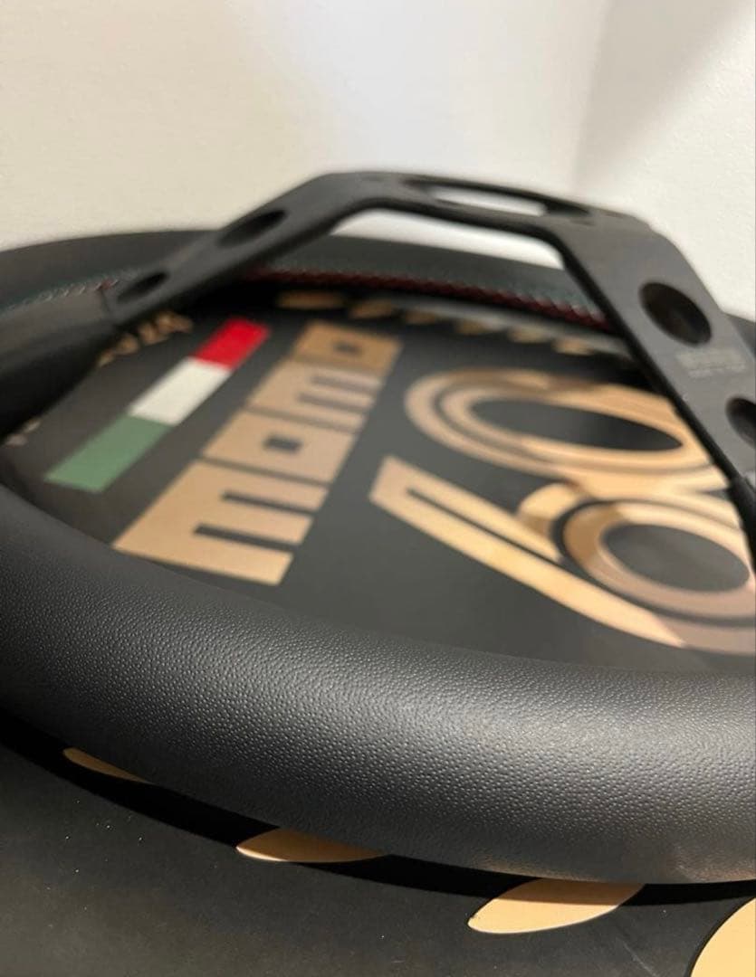 ステアリング 60周年 ディープコーン