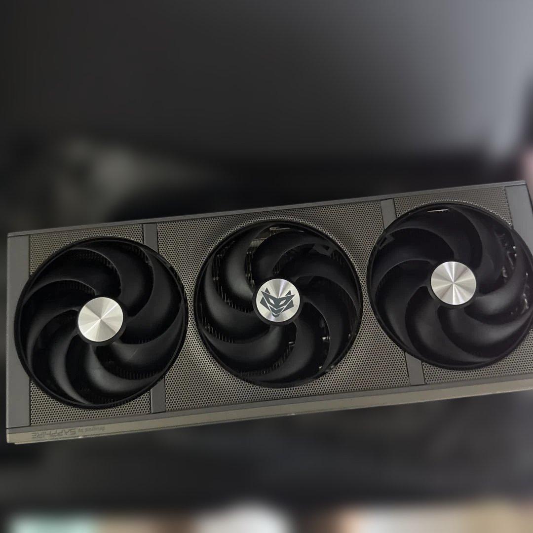 グラフィックボード・グラボ・ビデオカード Sapphire NITRO+ RX 9070 XT 16GB