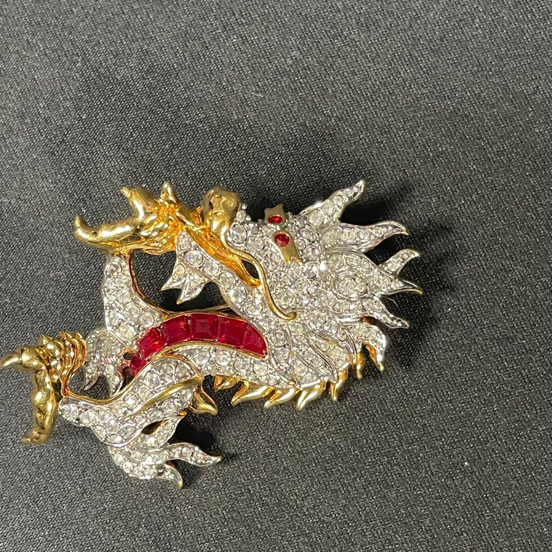 希少　SWAROVSKI　スワロフスキー　ドラゴン　龍　ブローチ　コサージュ