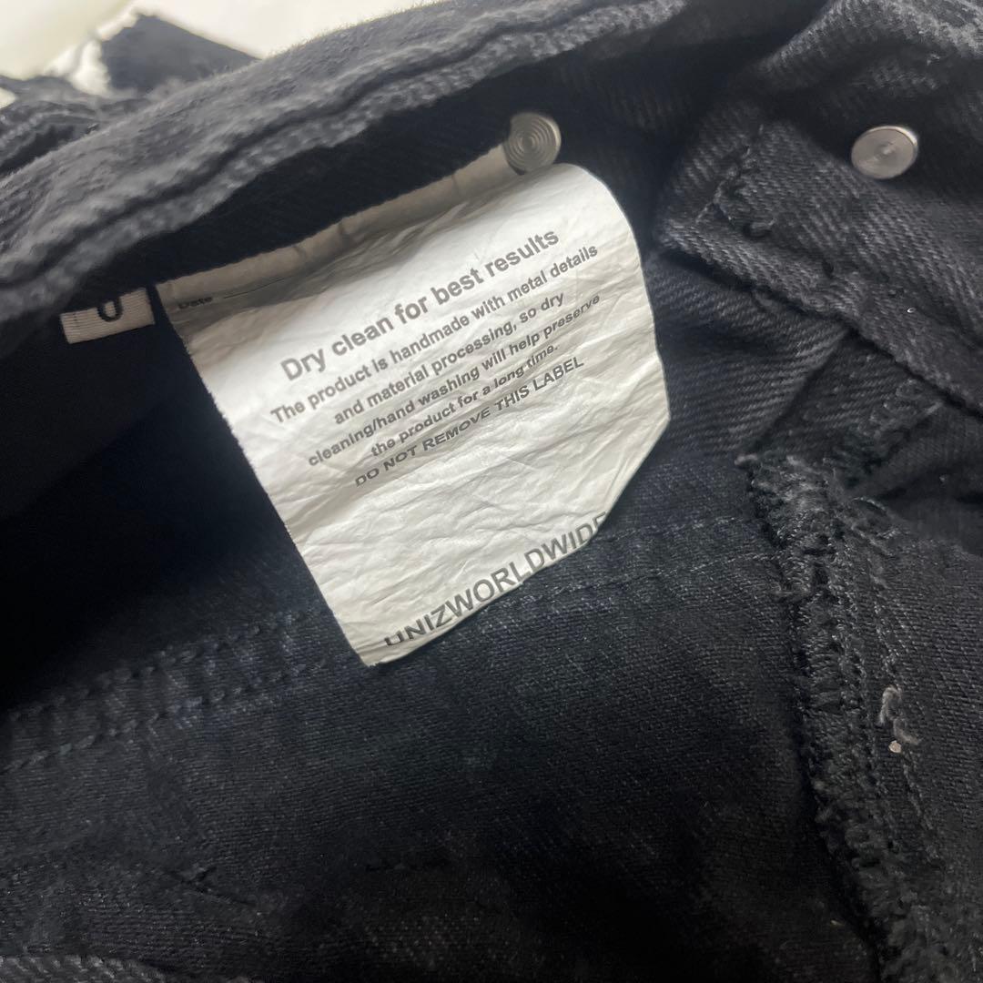 激レア　uniz world ブラックモンスターダメージワイドデニム