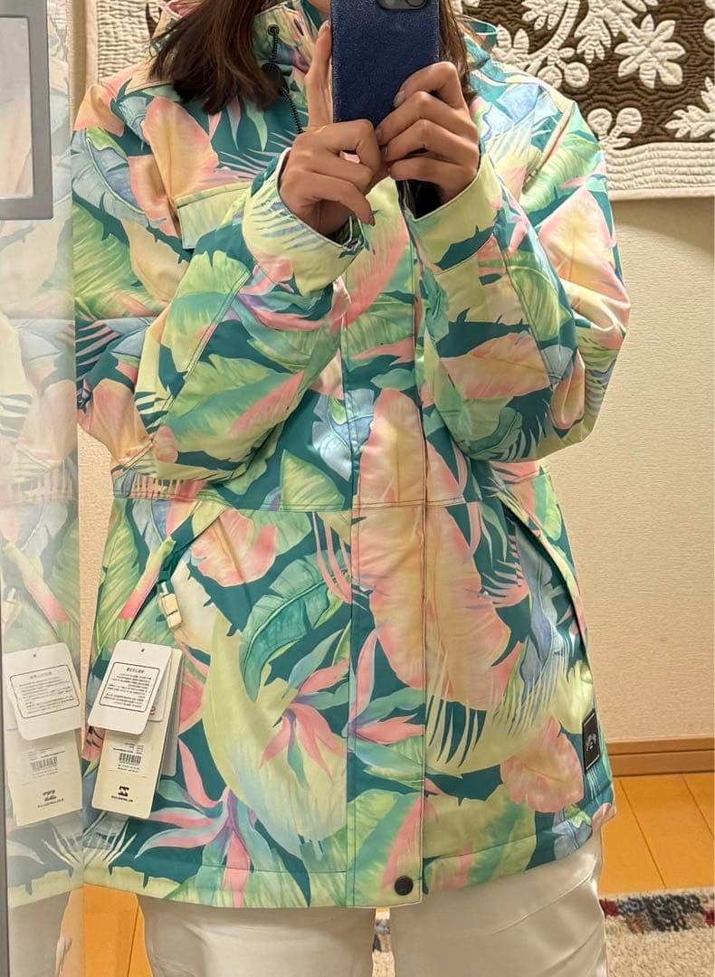 上下セット　超美品　スノーボードウェアー　ビラボン　レディース