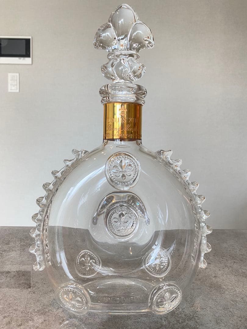 LOUIS XIII ブランデー クリスタルボトル