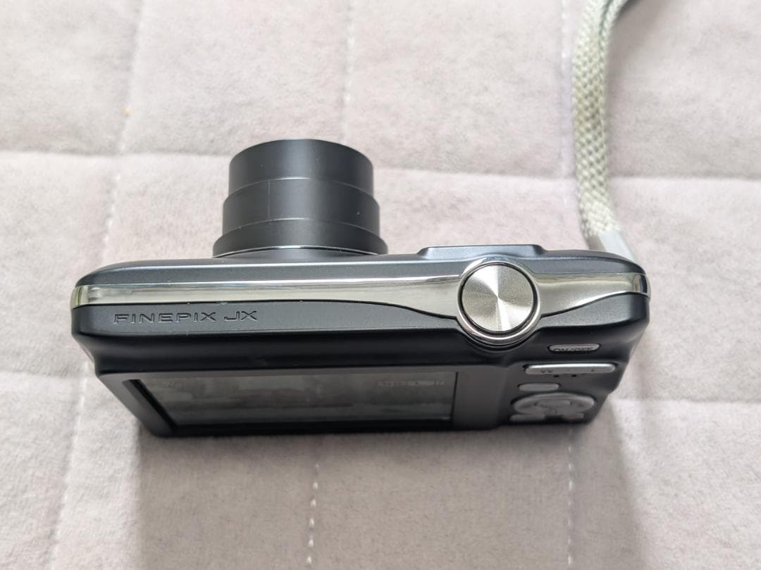 FUJIFILM FINEPIX JX660 16MP 本体