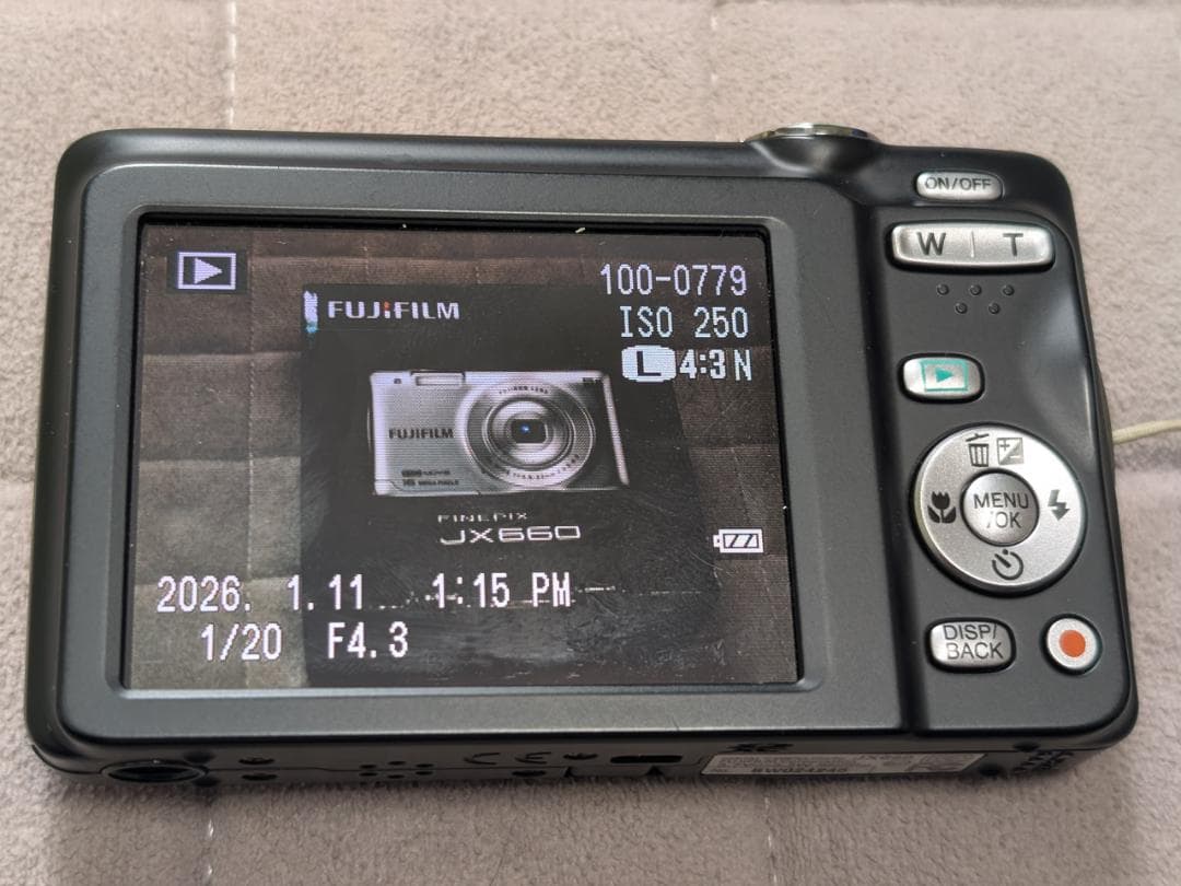 FUJIFILM FINEPIX JX660 16MP 本体