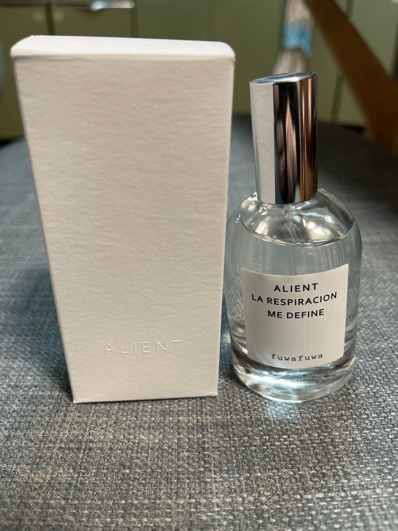 ALIENT LA RESPIRACION ME DEFINE 香水