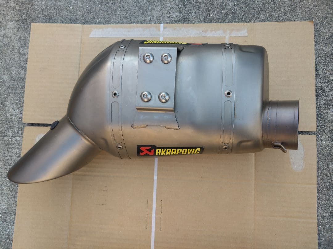 【福徳】AKRAPOVIC　ホンダ　CBR650R　フルエキゾースト