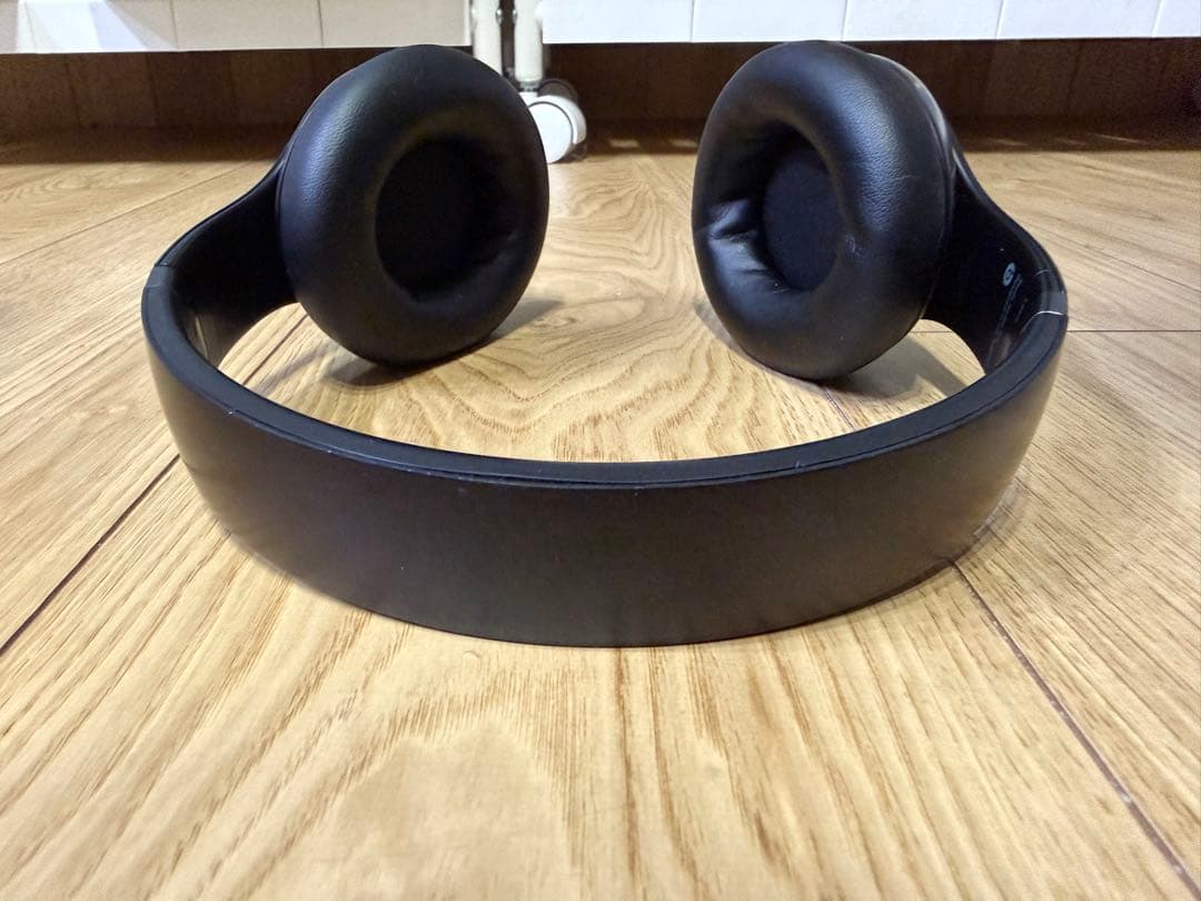 美品　Beats Studio Pro ブラック 保証有り　ワイヤレスヘッドホン