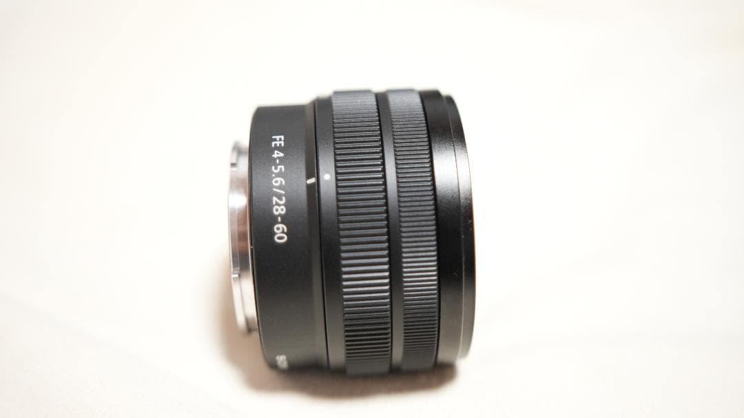 Sony FE 28-60mm FE2860（箱無し、ケース付き、キャップあり)