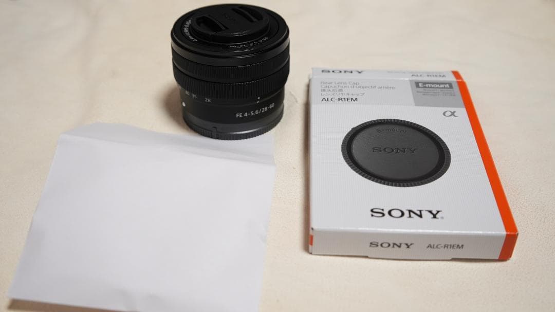 Sony FE 28-60mm FE2860（箱無し、ケース付き、キャップあり)