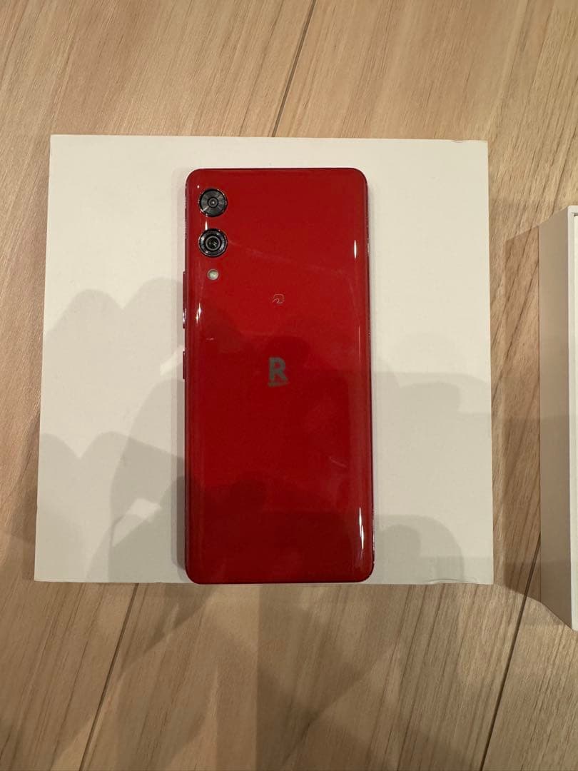 Rakuten Hand 5G レッド 本体未使用品