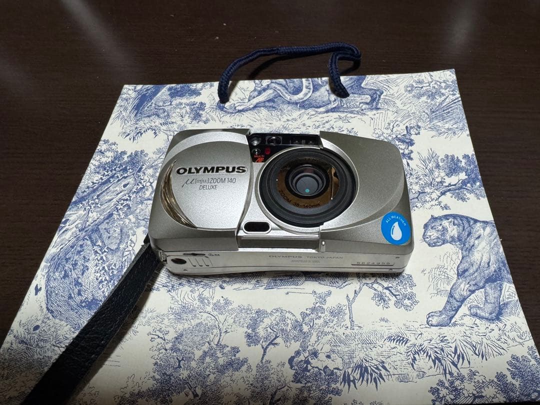 OLYMPUS μ[mju: ]ZOOM 140D DELUXE