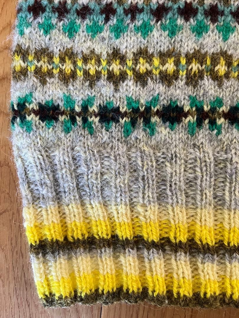 三國万里子　フェアアイルベスト　Jamieson’s Spindrift