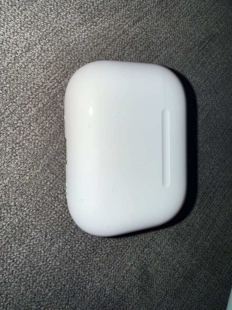 Apple AirPods Pro 3 本体　ほぼ未使用品　ケース傷大