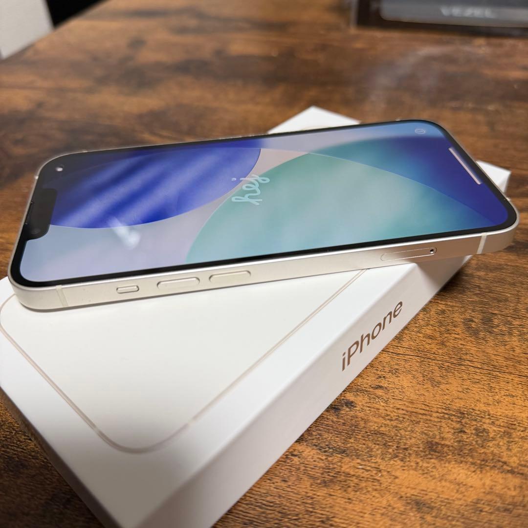 Apple iPhone 13 ホワイト 本体 128GB