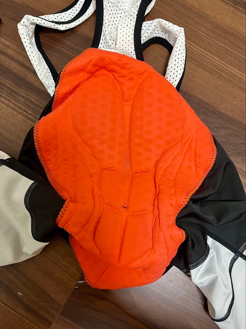 サイクルジャージ CHARI & CO ・ルコック黒/赤・黒／グレーセット