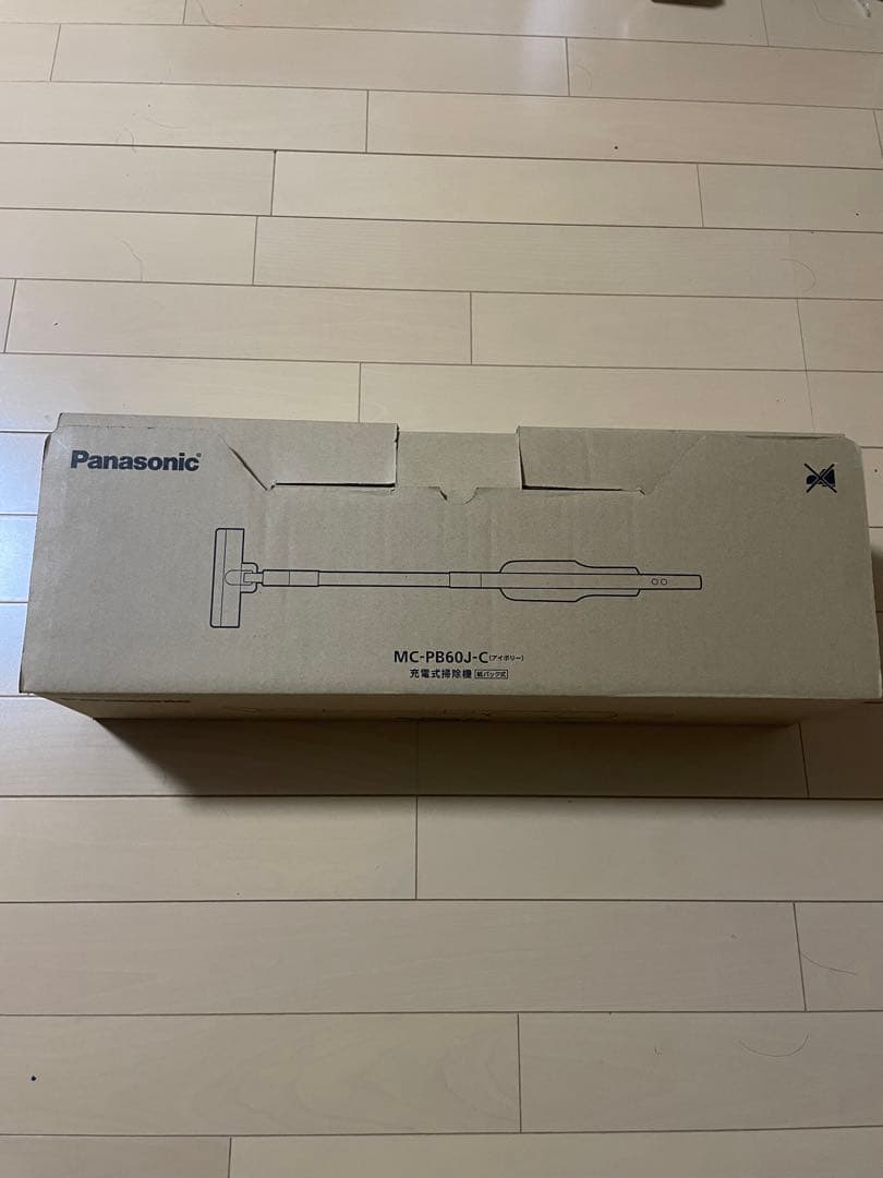 パナソニック　コードレス掃除機 MC-PB60J-Cアイボリー