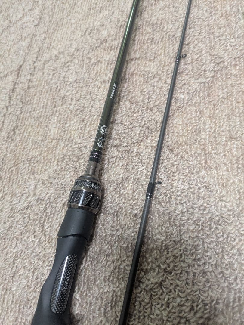 【美品】メガバス レヴァンテ F2-64LV Megabass Levante
