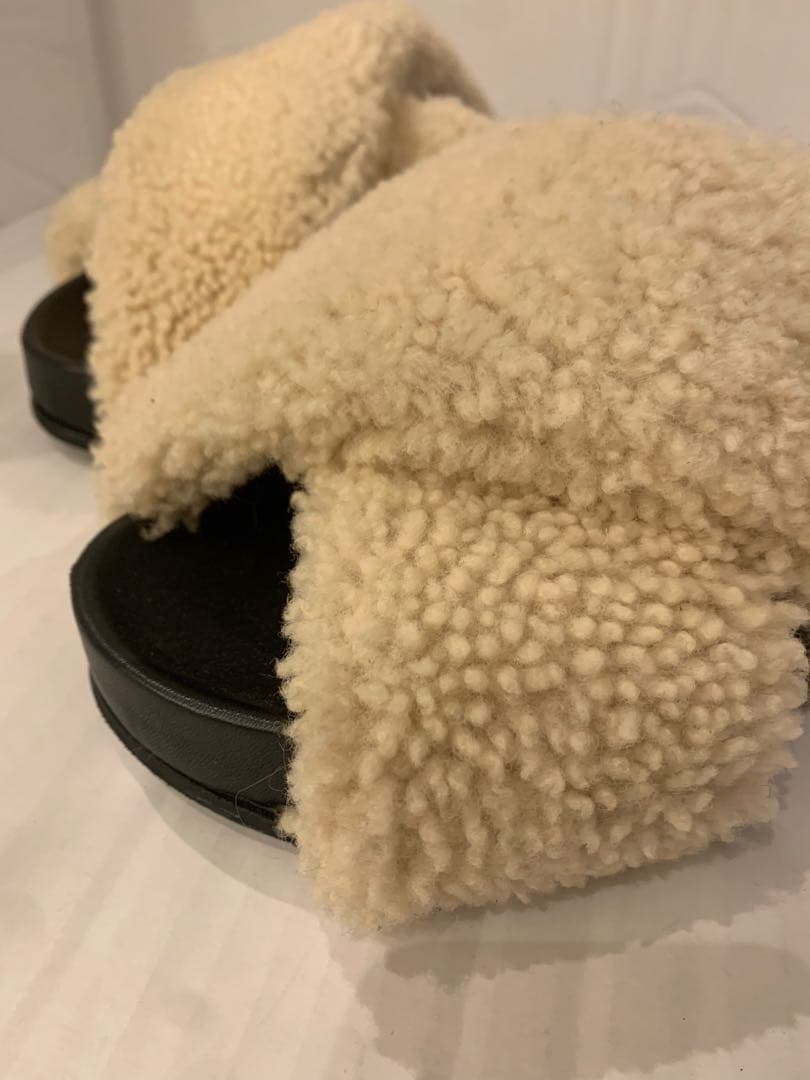 【美品】JIL SANDER サンダル 41 ファー付き 正規品 ジルサンダー