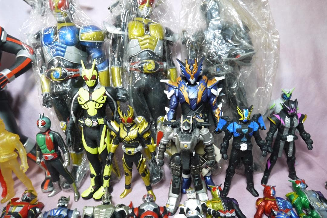 ライダーヒーローシリーズ　ビッグサイズソフビフィギュア　111体セット