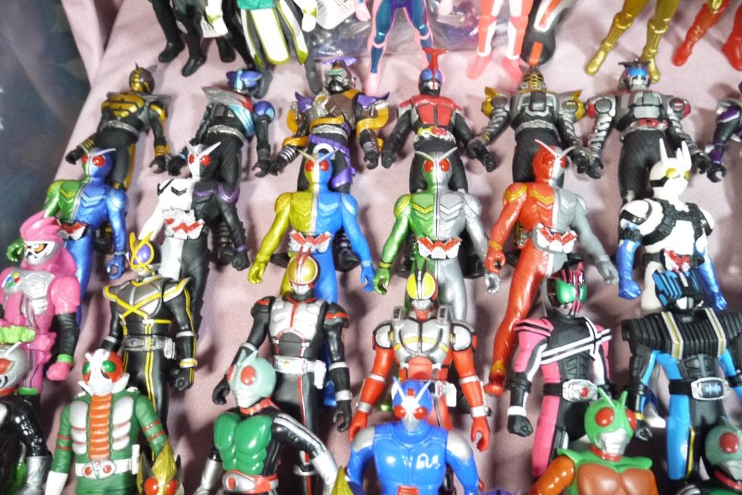 ライダーヒーローシリーズ　ビッグサイズソフビフィギュア　111体セット