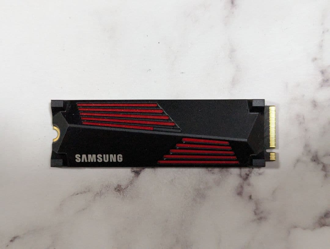 Samsung 990 PRO SSD 4TB ヒートシンク付き