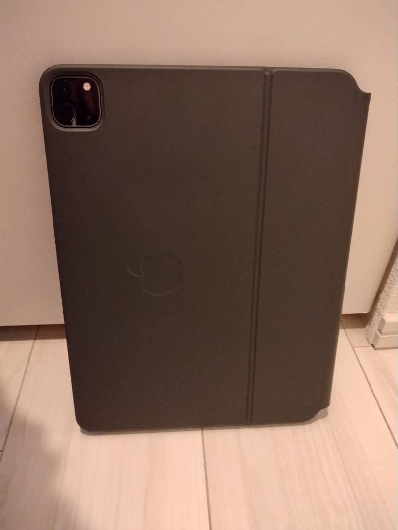 iPad Pro11インチ第三世代128GB magic keyboardセット