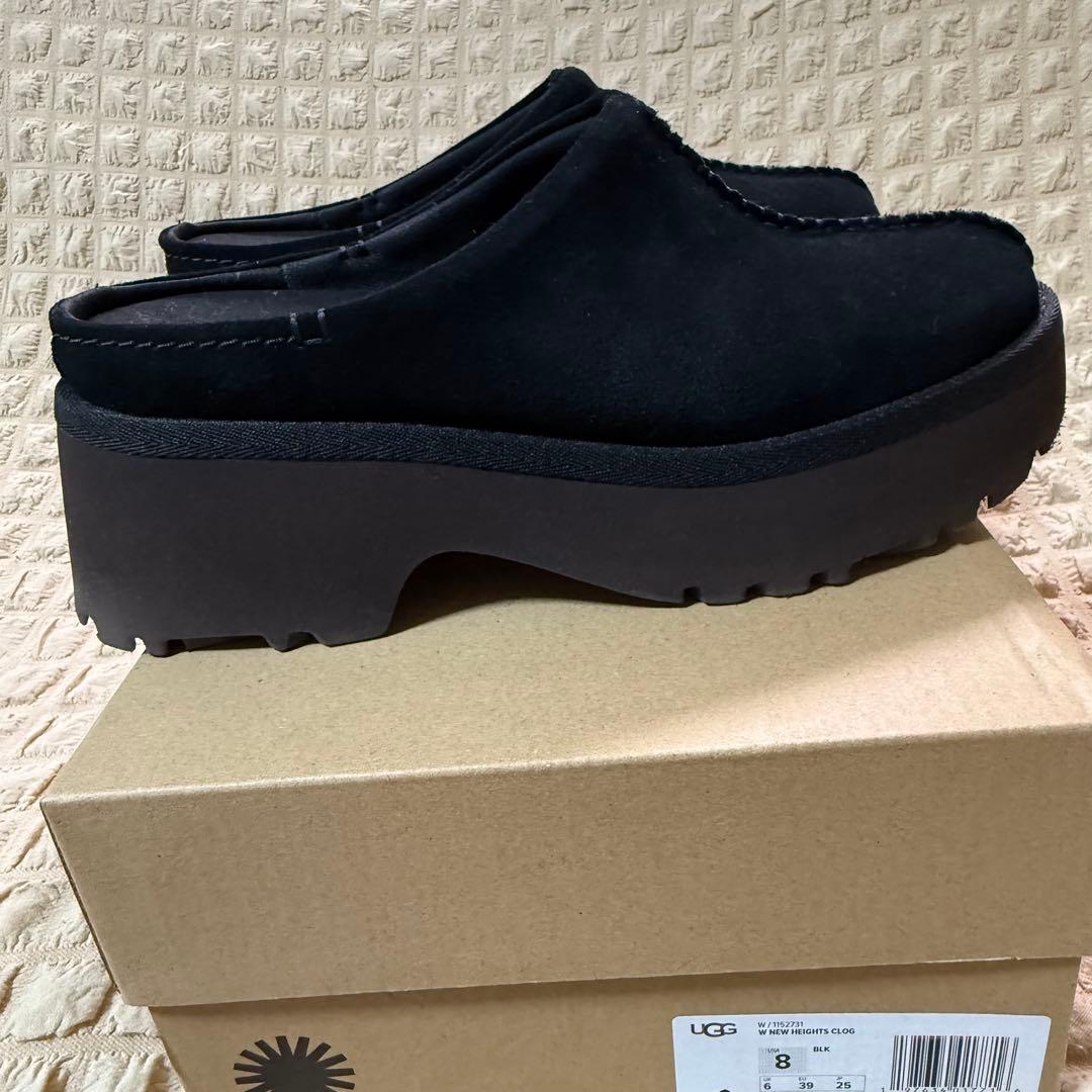 靴 UGG New Heights Clog