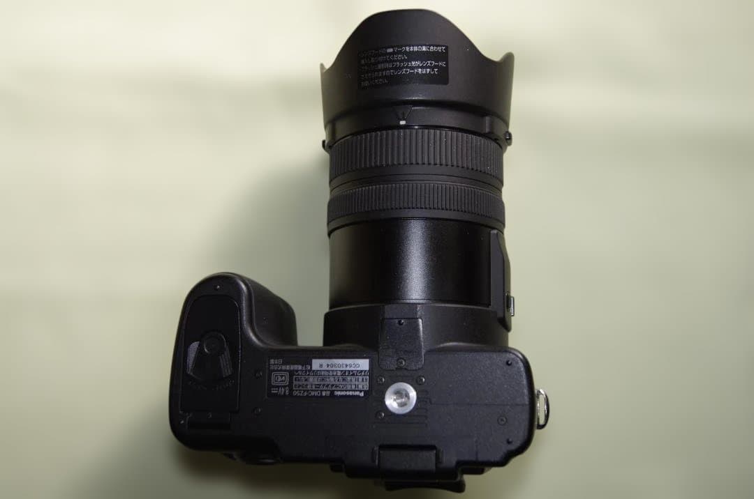 美品・Panasonic LUMIX DMC-FZ50 付属品多数