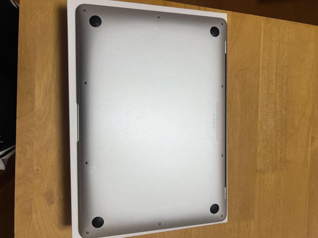 MacBook本体 Apple Macbook 2020 M1 13,3inch Ram8Gb