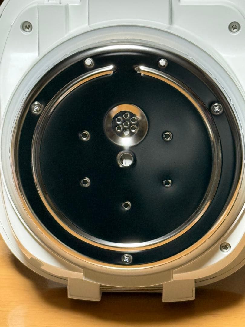 山善　スチーム式加湿器 ホワイト コンパクトEKS-V3