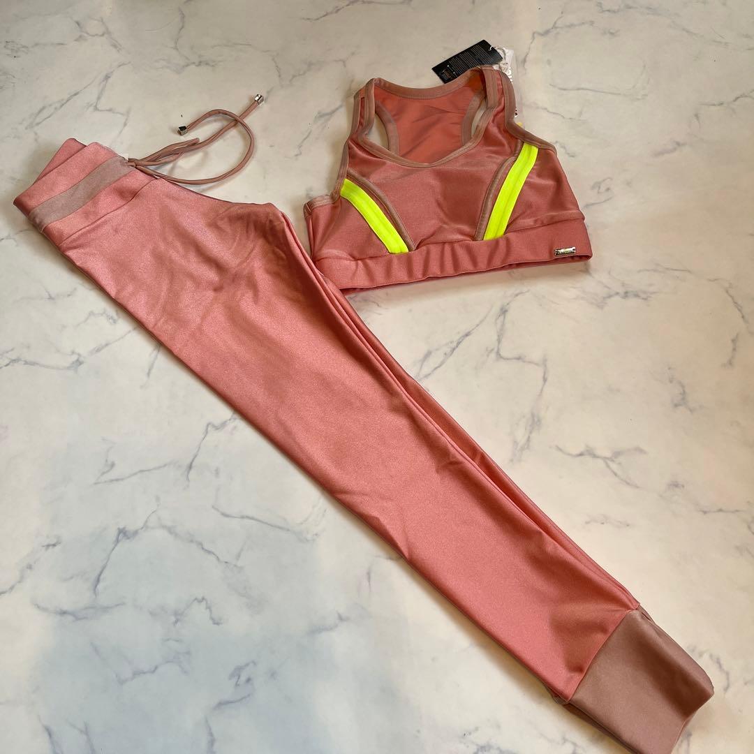 CAJUBRASILヨガウェア上下セット×3おまけ付✨