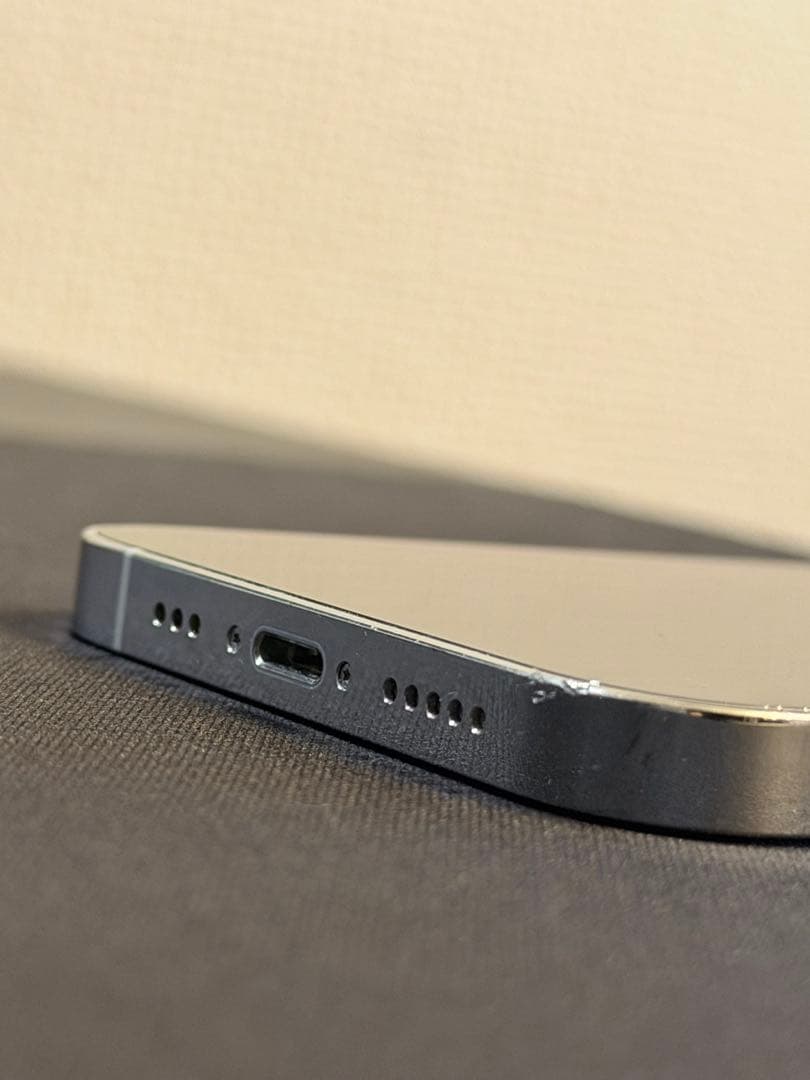 iPhone 12 Pro 128GB シルバー　SIMフリー 本体のみ