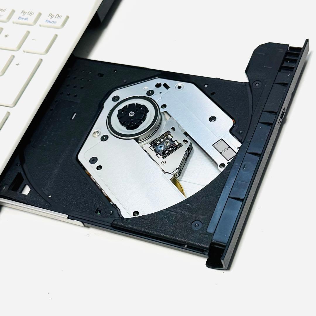 NEC ノート型パソコン PC-NS350DAW-KS ノートPC