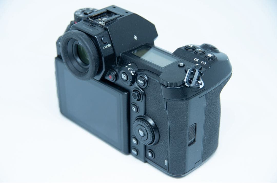 送料込み Panasonic Lumix DC-S1 ボディ
