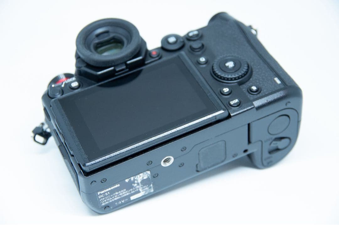 送料込み Panasonic Lumix DC-S1 ボディ
