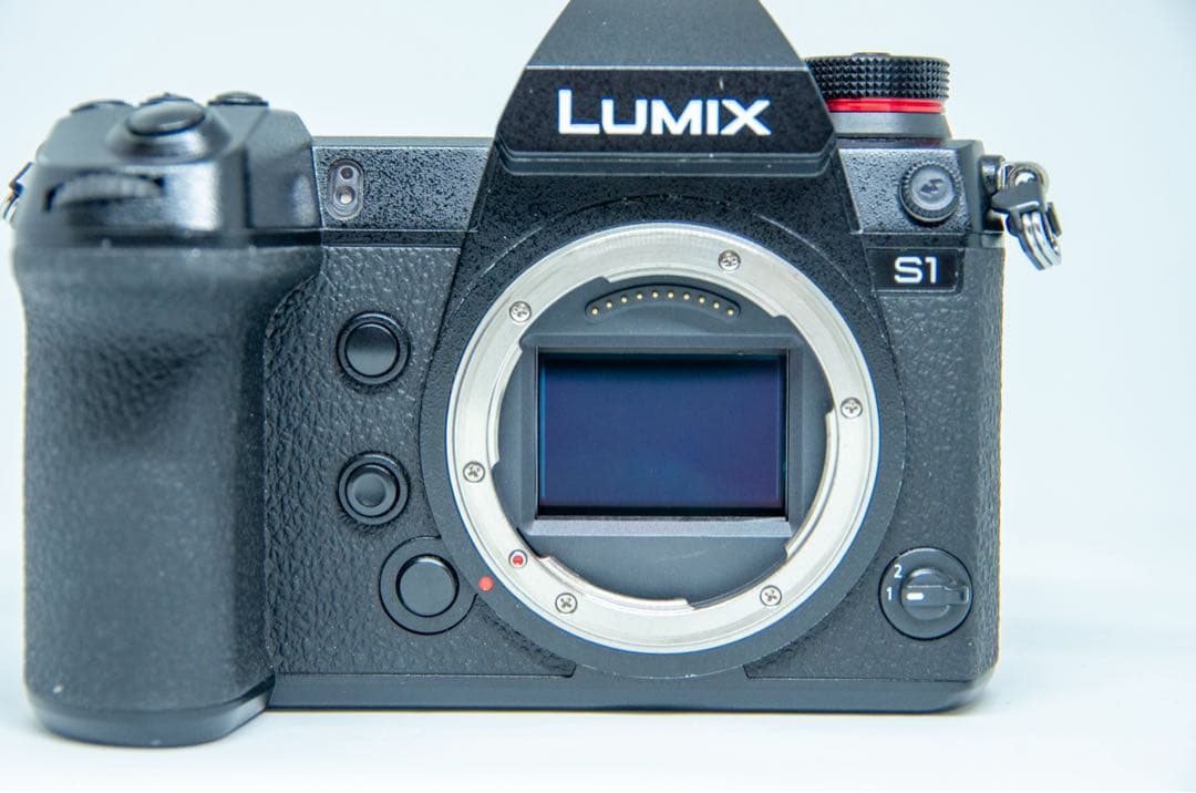 送料込み Panasonic Lumix DC-S1 ボディ
