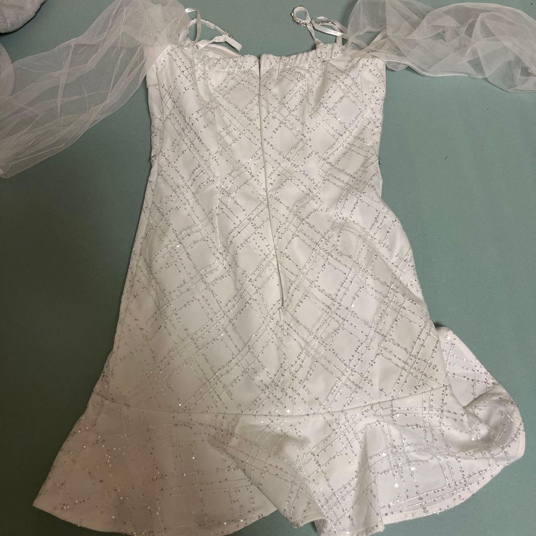 ホワイト タイトフィットドレス Sサイズ Jewels