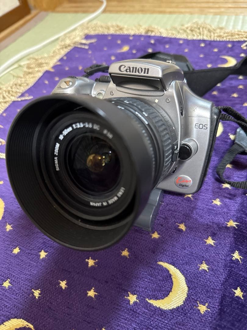 Canon EOS デジタル一眼レフカメラ 18-55mm、望遠レンズ、バック付