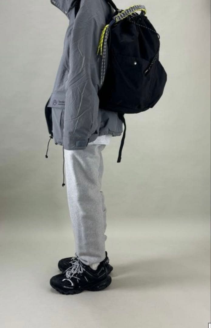 美品 zattu EVERS エバース 巾着型 ブラック