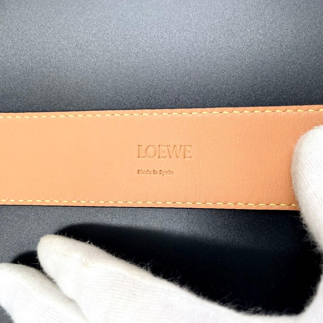 極美品・鑑定済★ロエベ　アナグラム　ブレスレット　バングル　レザー　ブラック