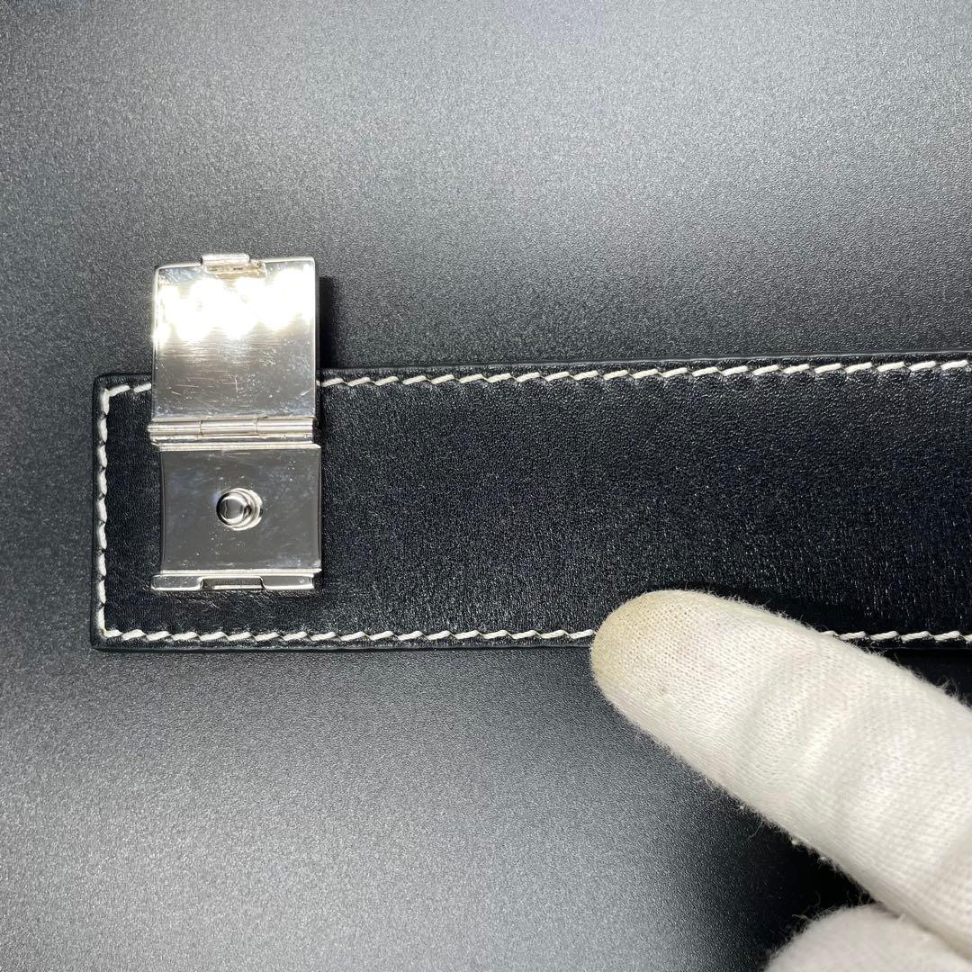 極美品・鑑定済★ロエベ　アナグラム　ブレスレット　バングル　レザー　ブラック