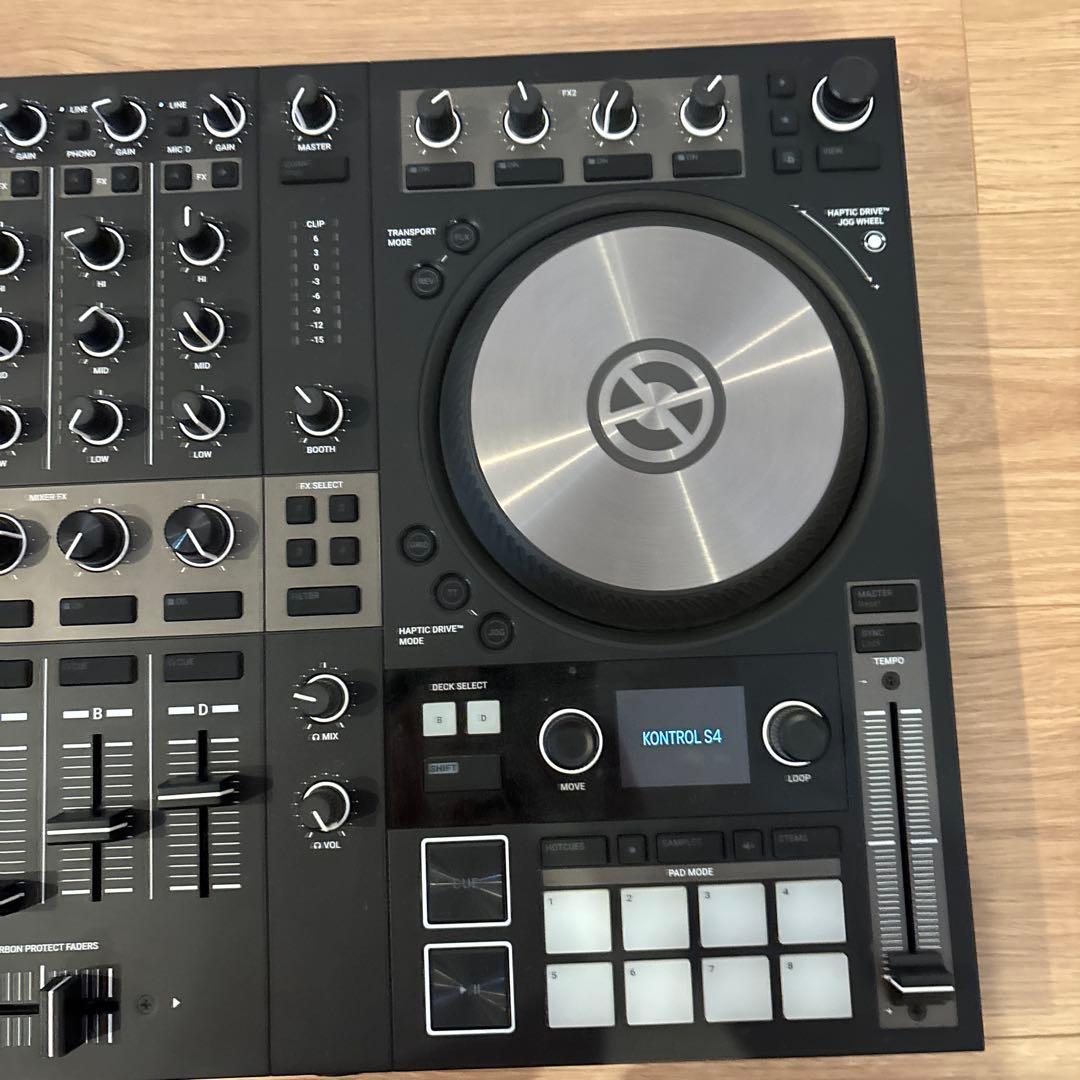 TRAKTOR KONTROL S4 MK3 DJコントローラー