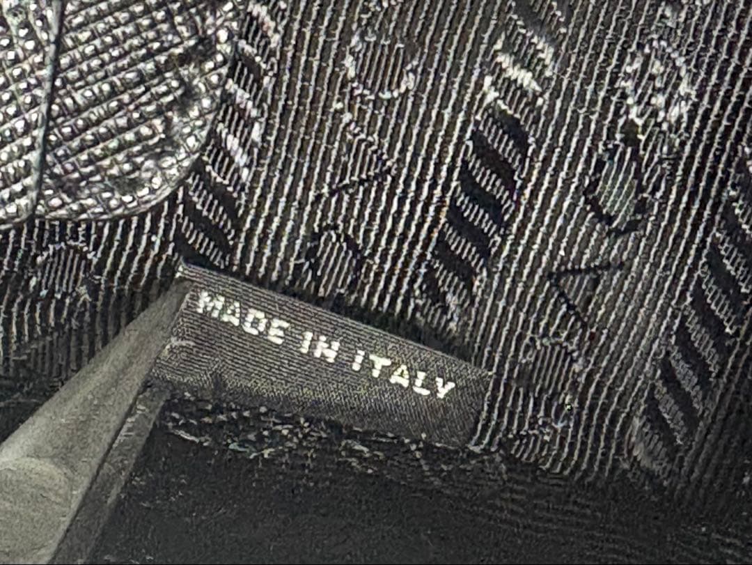 PRADA プラダ ブラック ショルダーバッグ バッグ 美品 男女兼用