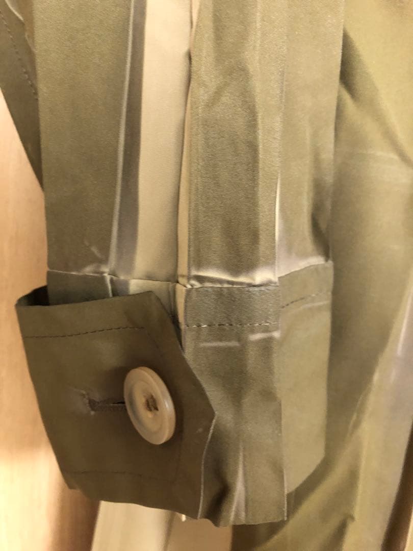 イッセイミヤケ　レインコート　サイズ3