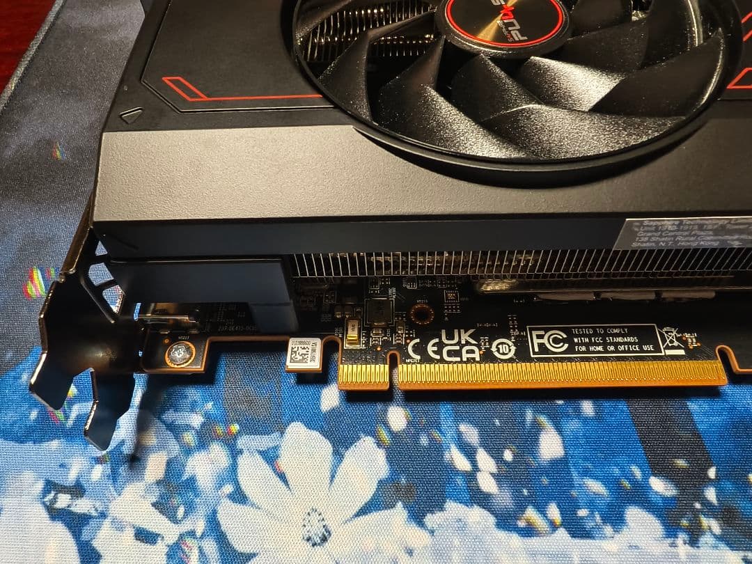 グラフィックボード・グラボ・ビデオカード SAPPHIRE RADEON RX7800XT 16GB