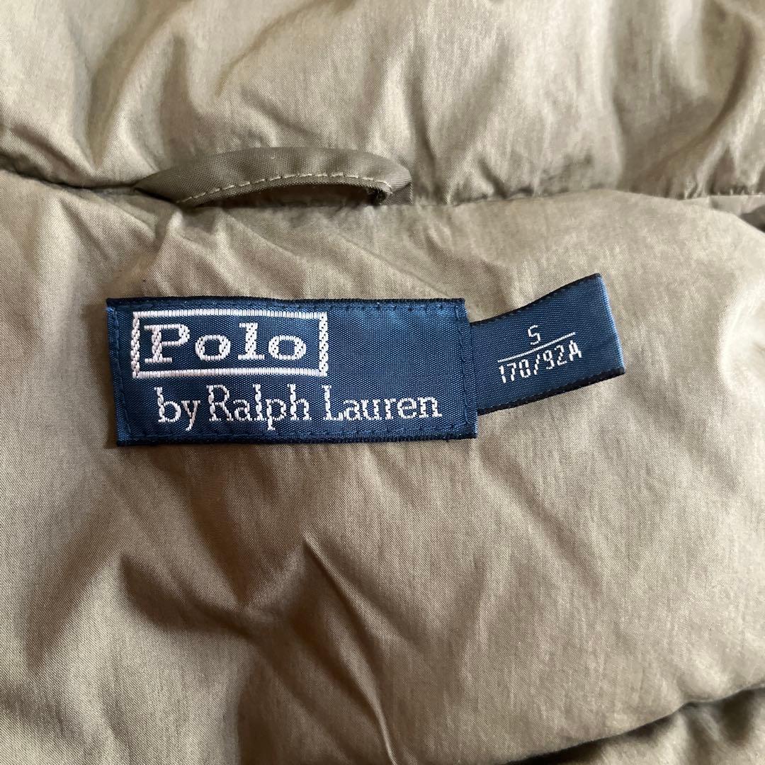 オリーブ色 フード付き ダウンベスト