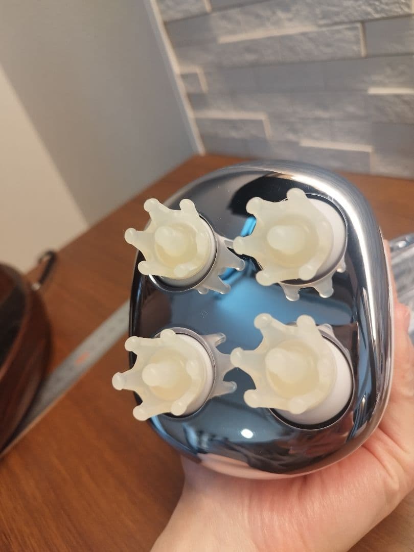 美品︎✨️リファ ビューテック ヘッドスパ